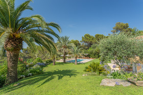 VILLA CONTEMPORAINE DE PRESTIGE